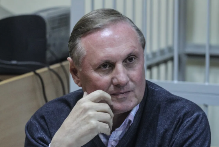 Ексглава «Партії регіонів» Єфремов отримав російське громадянство